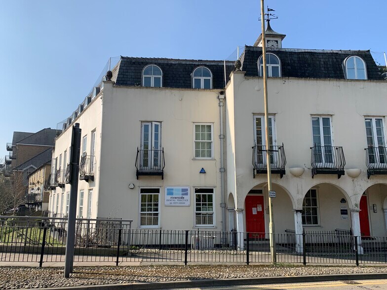 18-22 The Causeway, Bishop's Stortford en alquiler - Foto del edificio - Imagen 2 de 7