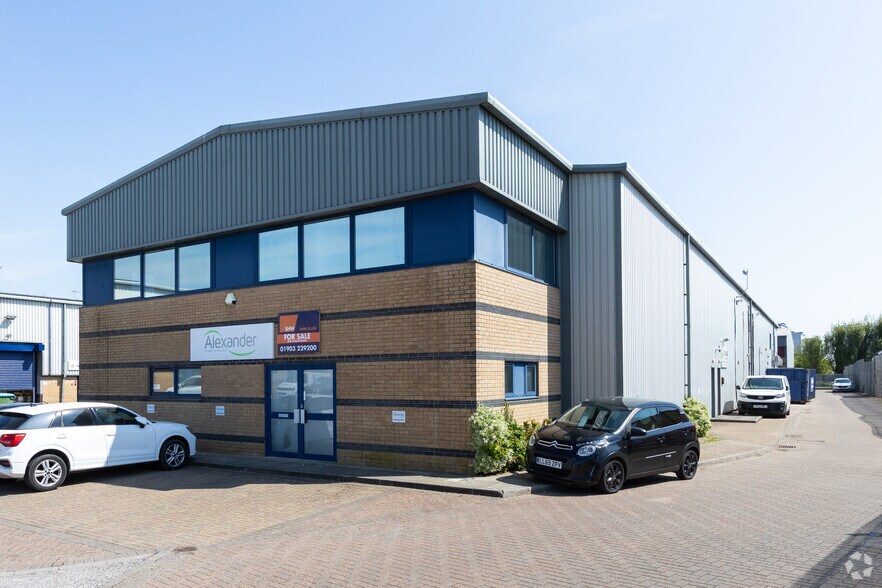 Northbrook Rd, Worthing en venta - Foto del edificio - Imagen 2 de 2