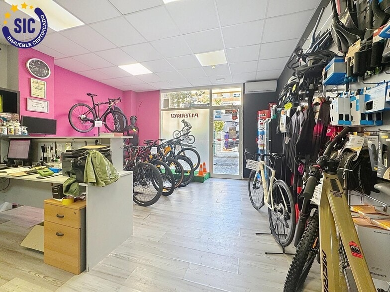 Local en Paterna en alquiler - Foto del interior - Imagen 2 de 22