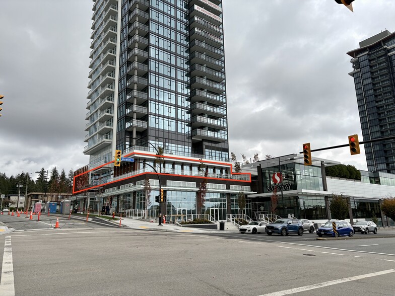 501 Nelson St, Coquitlam, BC en venta - Foto principal - Imagen 1 de 15