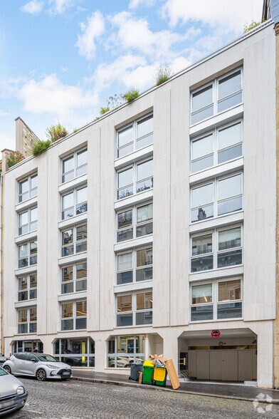 18 Rue Jean Giraudoux, Paris en alquiler - Foto del edificio - Imagen 2 de 9