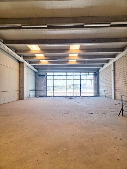 Nave en Alcalá de Henares, Madrid en alquiler - Foto del interior - Imagen 2 de 3