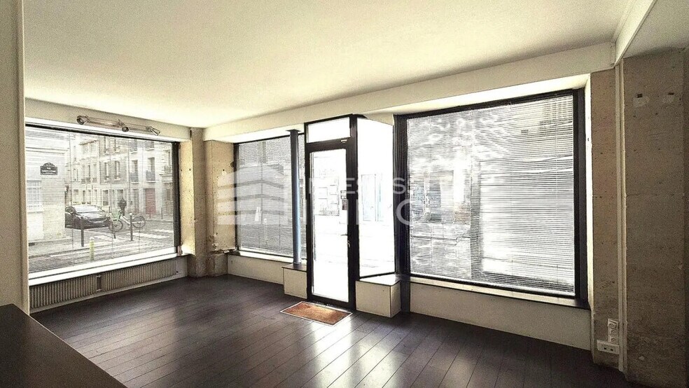 Local en Paris en venta - Foto del interior - Imagen 2 de 4