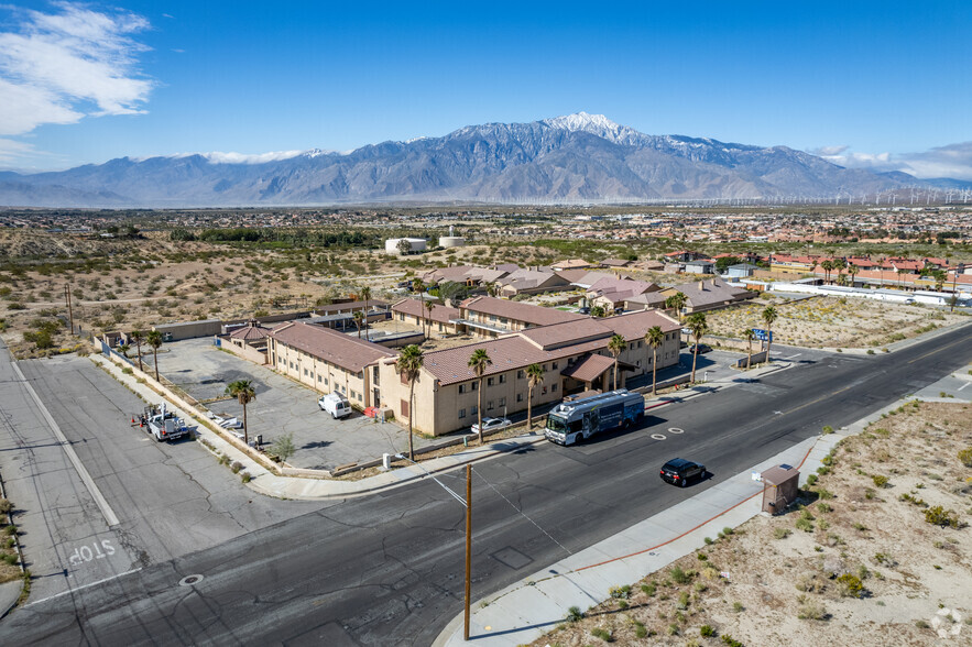 67485 Hacienda Ave, Desert Hot Springs, CA en venta - Foto del edificio - Imagen 1 de 13