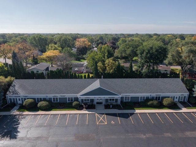 7115 Virginia Rd, Crystal Lake, IL en alquiler Foto del edificio- Imagen 1 de 10