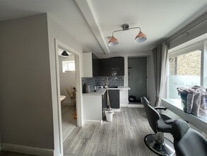 12 Oldfield Ln, Heckmondwike en alquiler Foto del interior- Imagen 2 de 4