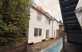 3 Station Approach St, Haslemere en alquiler Foto del edificio- Imagen 2 de 6