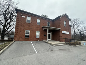 938 Louisville Rd, Frankfort, KY en alquiler Foto del edificio- Imagen 2 de 14