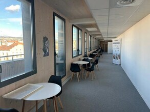 10 Place Bougainville, Marseille en venta Foto del edificio- Imagen 2 de 6