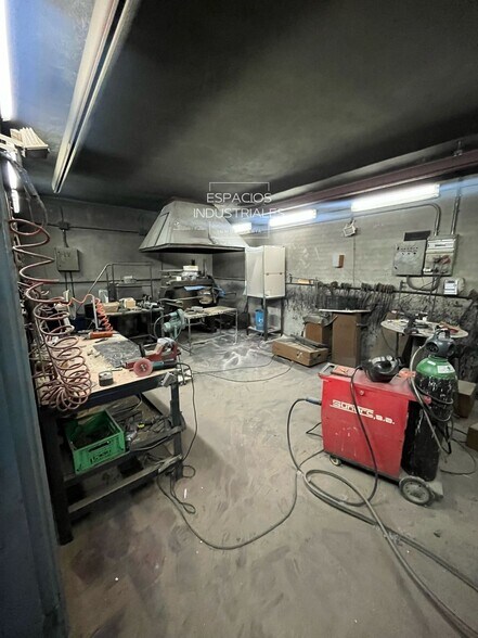 Nave en Mejorada del Campo, Madrid en venta - Foto del edificio - Imagen 3 de 8