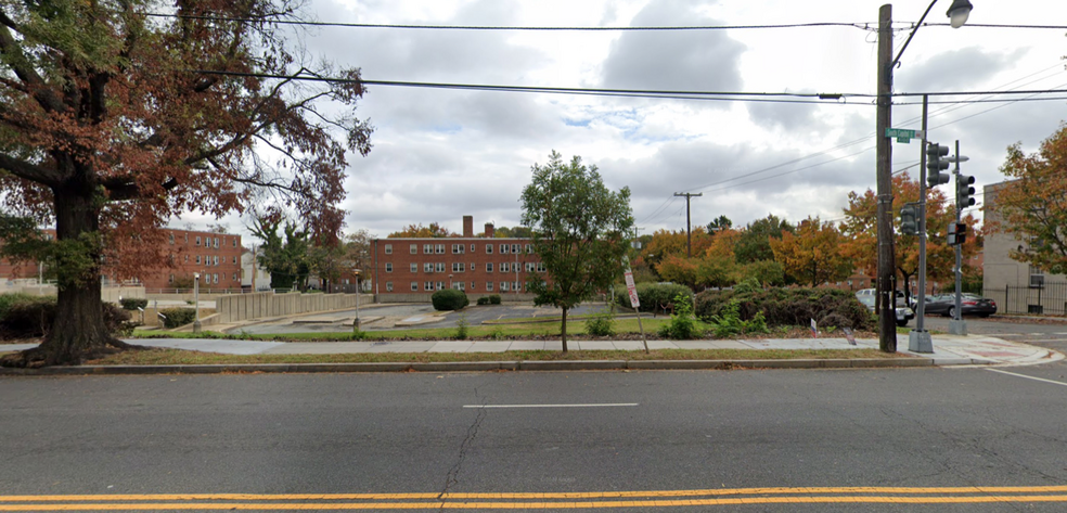 4100 S Capitol St SE, Washington, DC en alquiler - Foto del edificio - Imagen 2 de 4