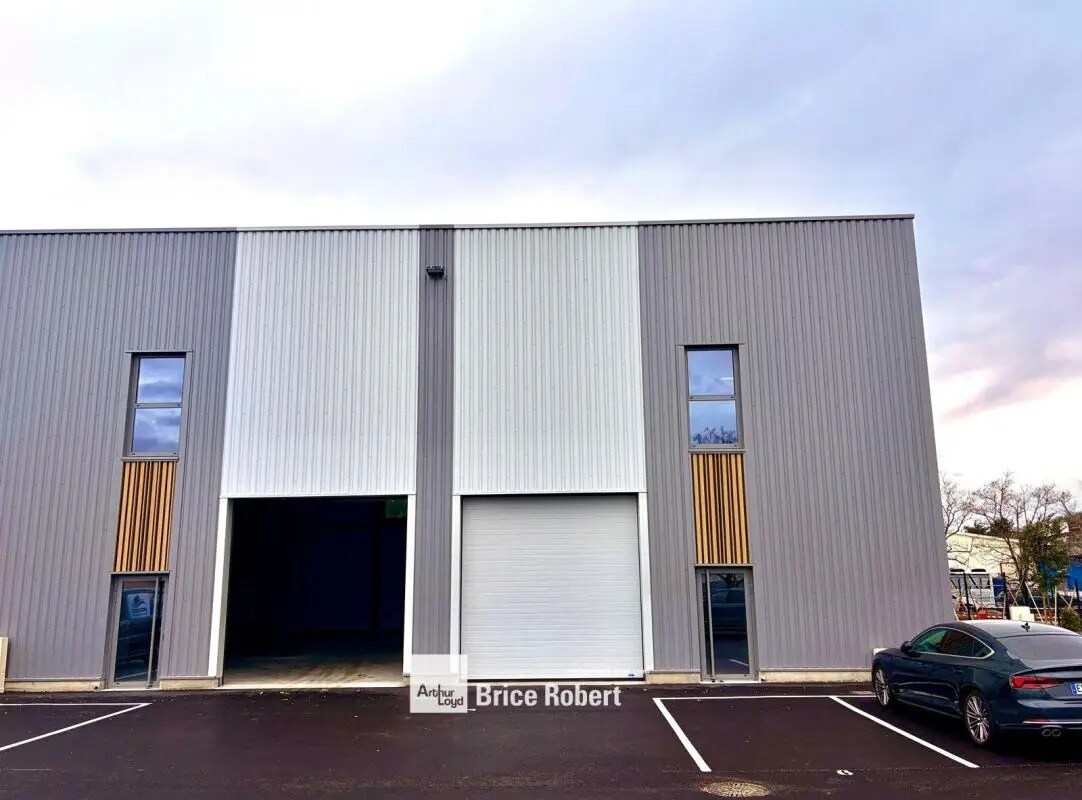 Oficina en Saint-Genis-Laval en alquiler Foto del edificio- Imagen 1 de 6