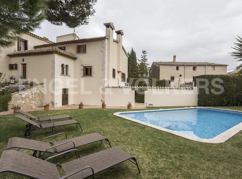 Hotel y hospedaje en Puigdàlber, Barcelona en venta - Foto del interior - Imagen 1 de 19