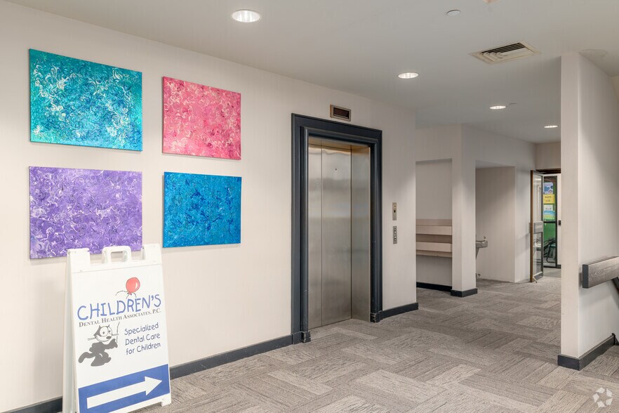 920 Germantown Pike, Plymouth Meeting, PA en alquiler - Vestíbulo - Imagen 2 de 3