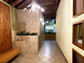 6214-6218 W Manchester Ave, Los Angeles, CA en alquiler Foto del interior- Imagen 2 de 8