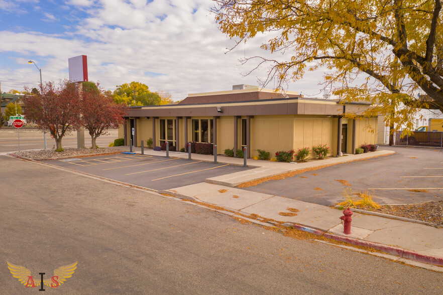 103 S Birch St, Shoshone, ID en venta - Foto del edificio - Imagen 2 de 31