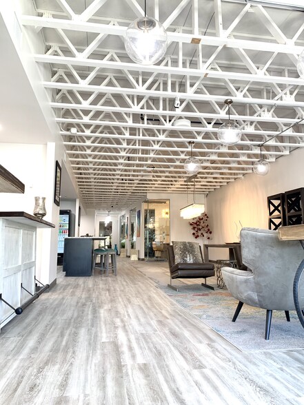 710 S Main St, Fort Worth, TX en alquiler - Foto del interior - Imagen 2 de 11