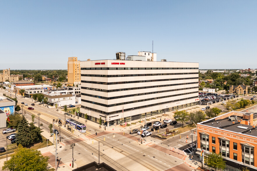 7300 Woodward Ave, Detroit, MI en alquiler - Foto del edificio - Imagen 3 de 15