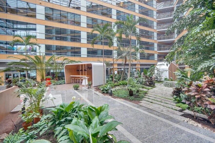 14-16 Rue Touzet-Gaillard, Saint-Ouen-sur-Seine en alquiler - Foto del edificio - Imagen 3 de 10