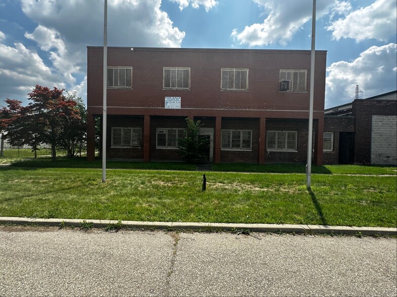 13881 Elmira St, Detroit, MI en alquiler - Foto del edificio - Imagen 1 de 13