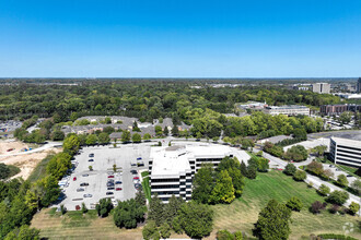 8440 Woodfield Crossing Blvd, Indianapolis, IN - VISTA AÉREA  vista de mapa - Image1