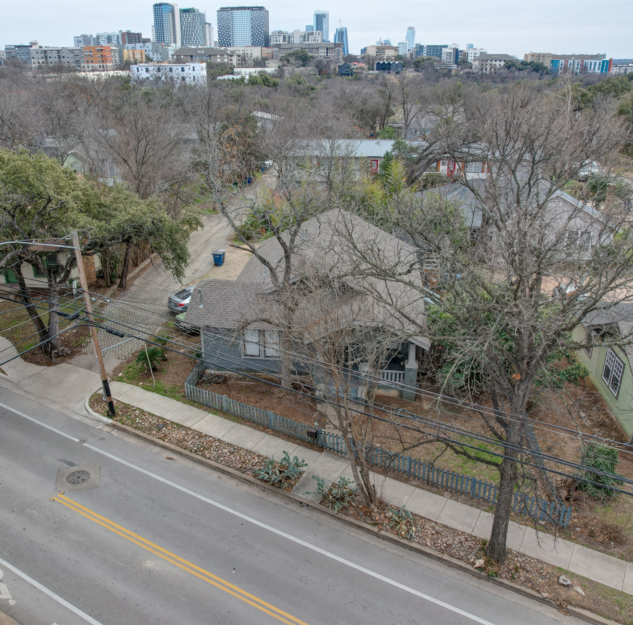 909 W 29th St, Austin, TX en venta Foto principal- Imagen 1 de 8