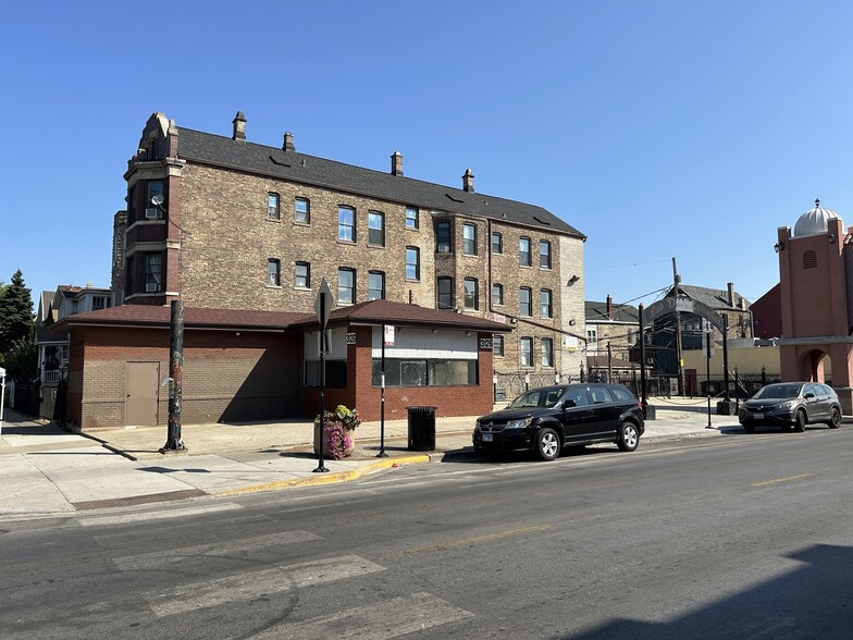 3126 W 26th St, Chicago, IL en alquiler - Foto del edificio - Imagen 1 de 3