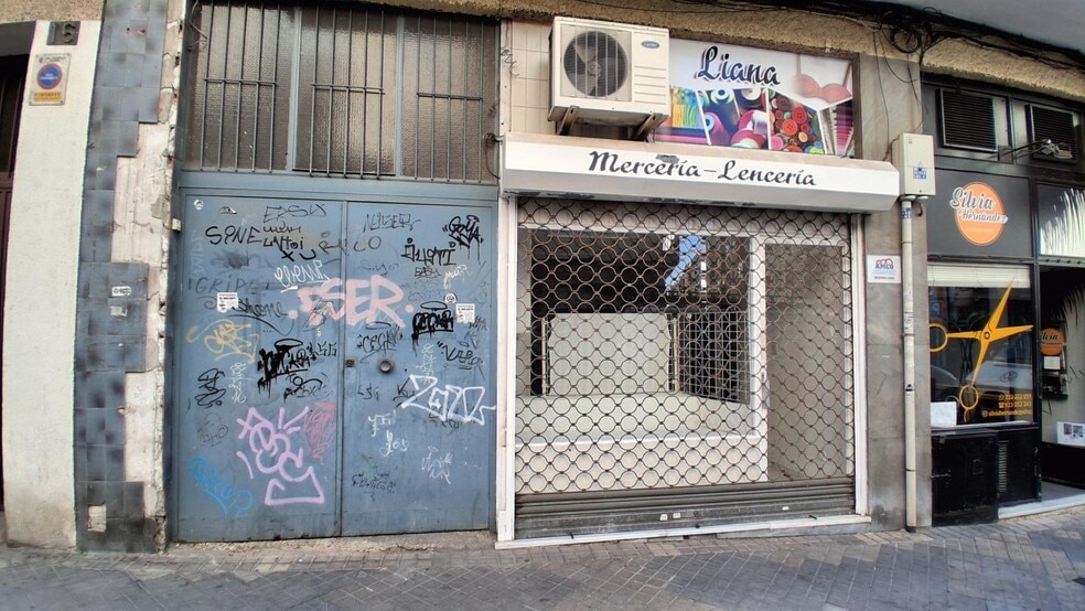 Local en Salamanca en venta - Foto del edificio - Imagen 2 de 16