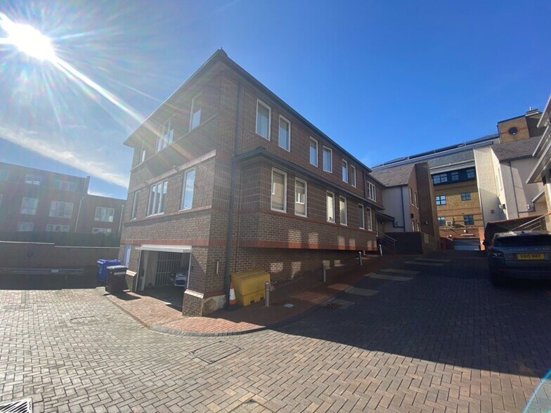 8-10 Upper Marlborough Rd, St Albans en alquiler - Foto del edificio - Imagen 2 de 4