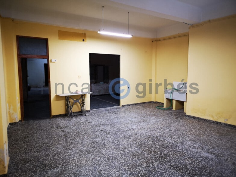 Local en Algemesí en alquiler - Foto del edificio - Imagen 3 de 11