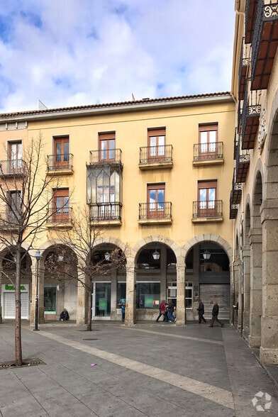 Oficina en Ávila, Ávila en alquiler - Foto del edificio - Imagen 2 de 4
