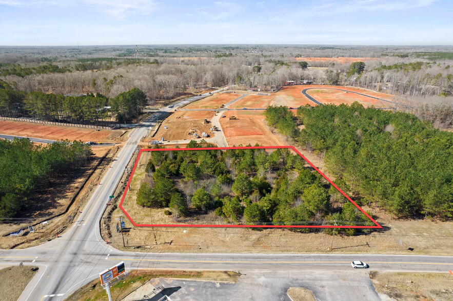 300 Milacron Dr, Fountain Inn, SC en venta - Foto del edificio - Imagen 2 de 6