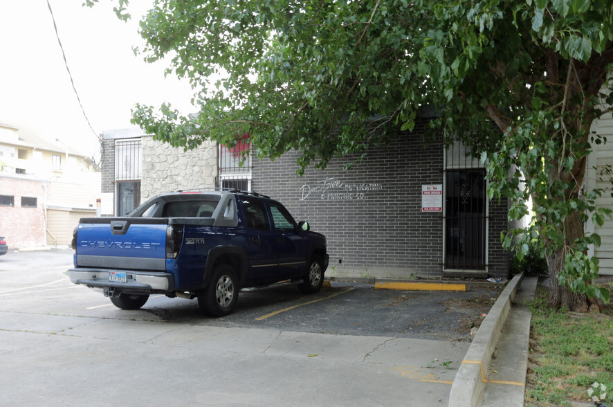 2012 Baldwin St, Houston, TX en venta - Foto del edificio - Imagen 2 de 2