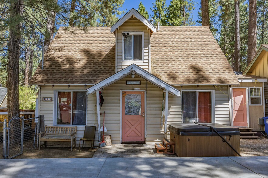 439 Jeffries Rd, Big Bear Lake, CA en venta - Foto del edificio - Imagen 2 de 11