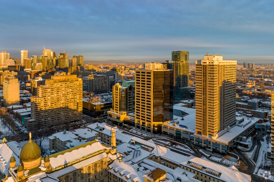 3400 Boul De Maisonneuve O, Montréal, QC en alquiler - Vista aérea - Imagen 2 de 43