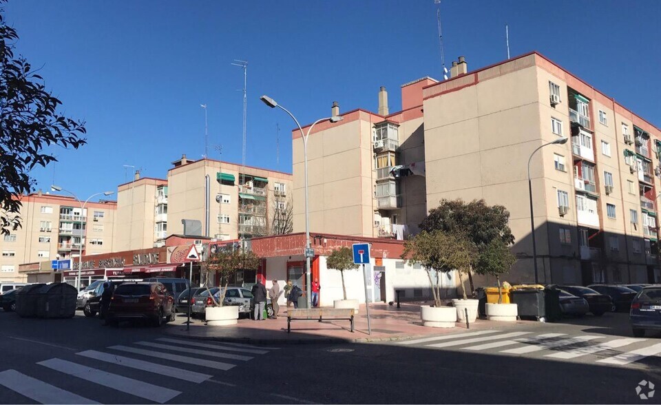 Locales en Alcalá De Henares, MAD en venta - Foto del edificio - Imagen 1 de 2