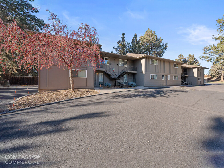 1000 NE Butler Market Rd, Bend, OR en venta - Foto principal - Imagen 1 de 17