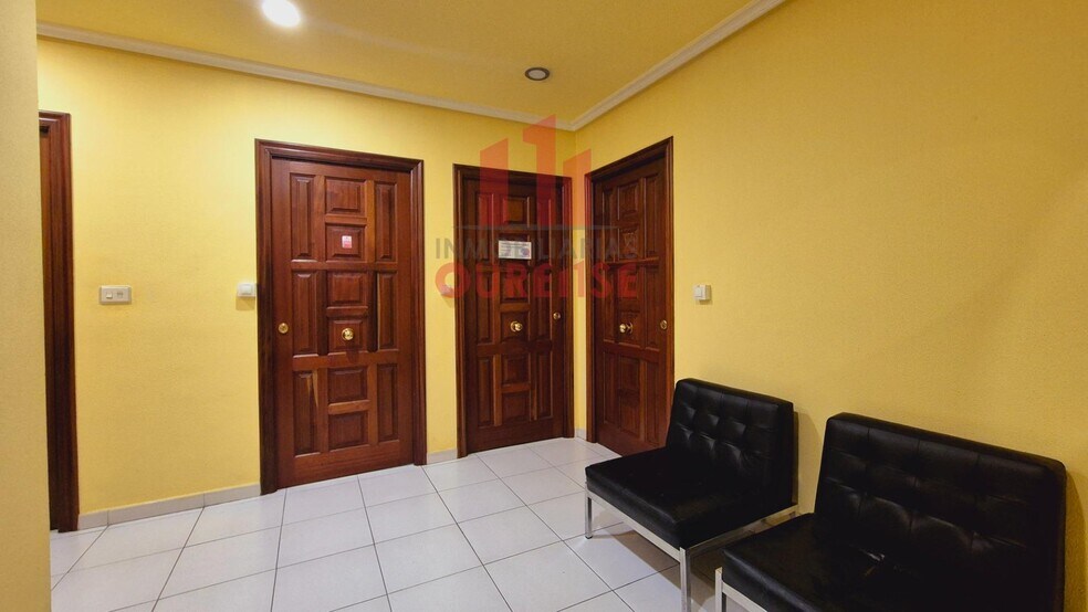 Oficina en Ourense, Orense en alquiler - Foto del edificio - Imagen 2 de 14