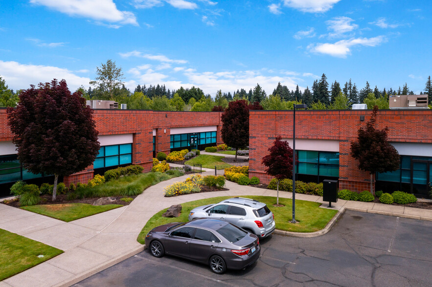 120 NE 136th Ave, Vancouver, WA en alquiler - Foto del edificio - Imagen 1 de 15