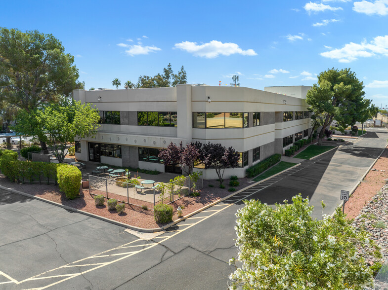 19601 N Black Canyon Hwy, Phoenix, AZ en alquiler - Foto del edificio - Imagen 2 de 36