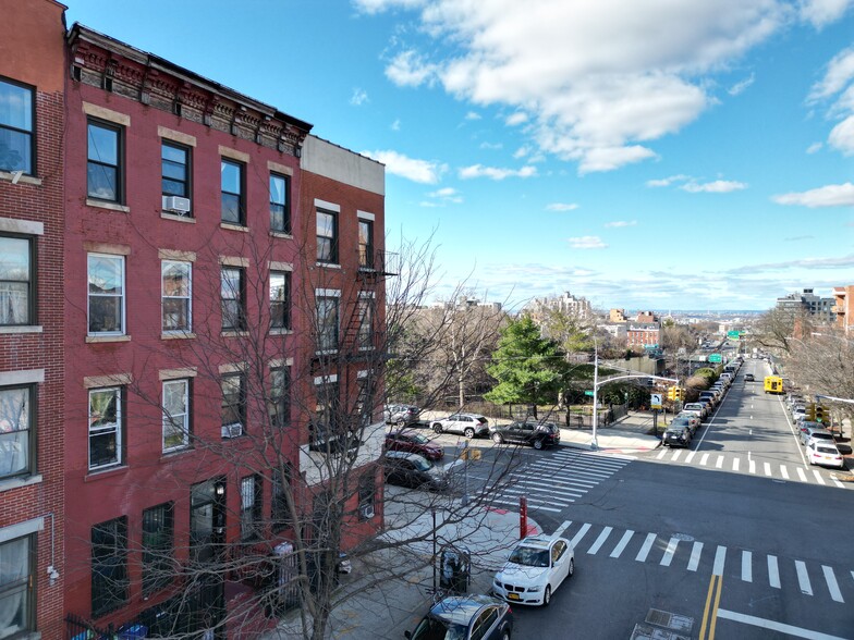 Park Slope Portfolio cartera de 10 inmuebles en venta en LoopNet.es - Foto del edificio - Imagen 2 de 7