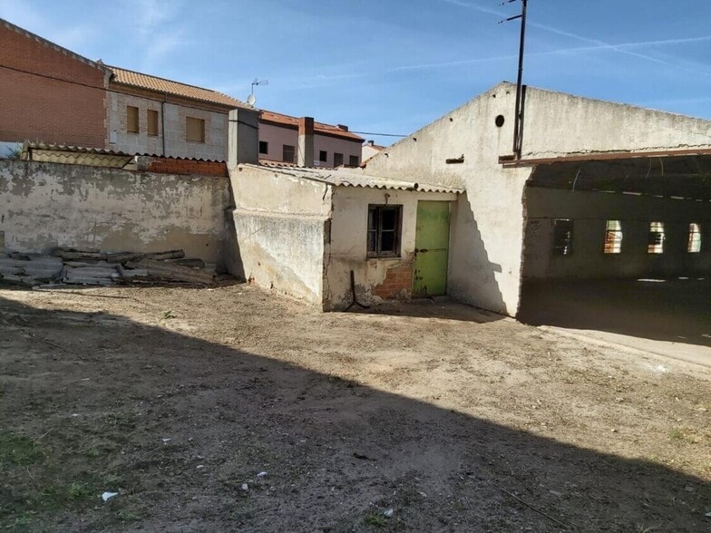 Calle Stmo Cristo de la Sala, Bargas, Toledo en venta - Foto del edificio - Imagen 1 de 8