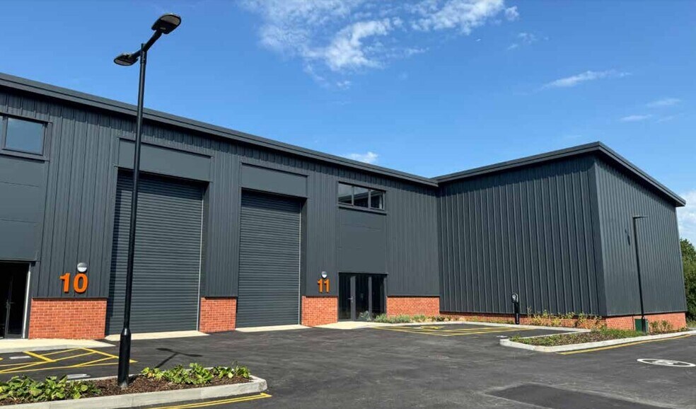 Knowle Ln, Eastleigh en venta - Foto del edificio - Imagen 2 de 2