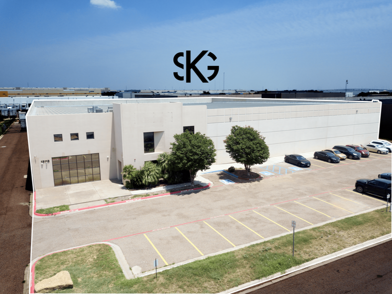 13113 Spivey Dr, Laredo, TX en venta - Foto del edificio - Imagen 2 de 3