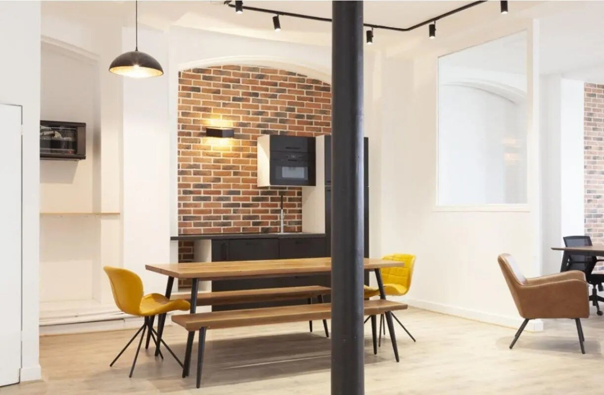 40 Rue Louis Blanc, Paris, PAR 75010 - - - Foto del interior - Image 1 of 11