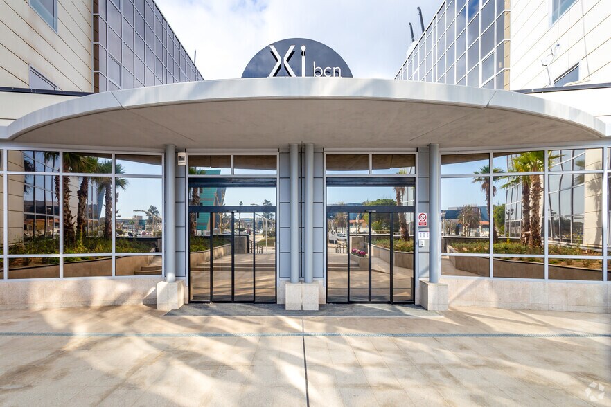 Oficina en El Prat de Llobregat, Barcelona en alquiler - Foto del edificio - Imagen 3 de 4