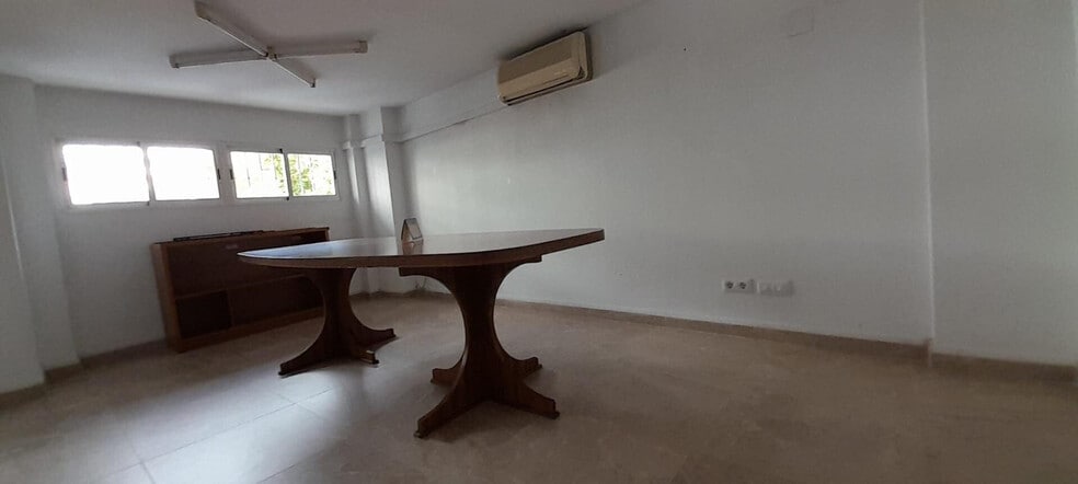 Local en Córdoba, Córdoba en alquiler - Foto del interior - Imagen 3 de 29