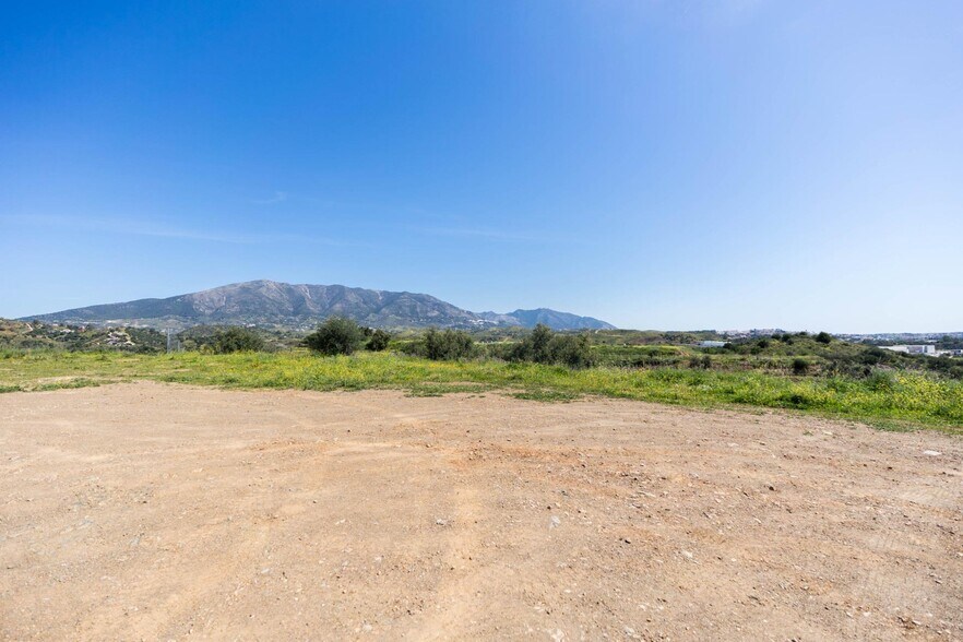 Terreno en Mijas, Málaga en venta - Vista aérea - Imagen 2 de 10