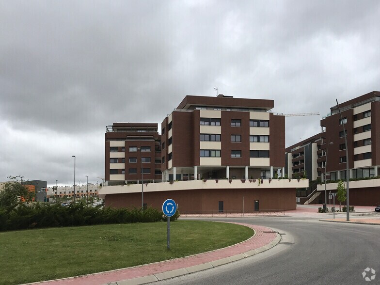 Local en Tres Cantos, Madrid en alquiler - Foto principal - Imagen 1 de 2