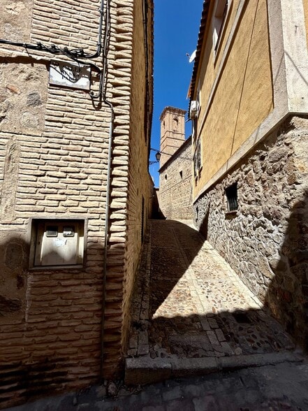 Otros usos en Toledo, Toledo en venta - Foto del edificio - Imagen 3 de 7